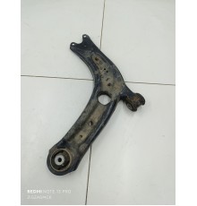 Рычаг подвески передний левый нижний