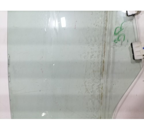 Стекло двери заднее правое