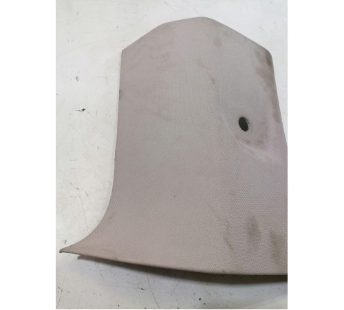 Обшивка стойки задняя правая