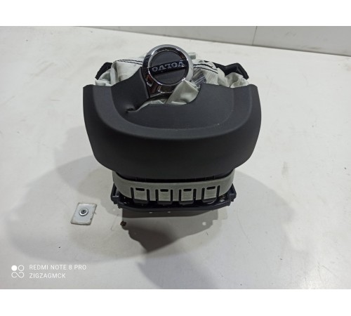 Подушка безопасности водителя