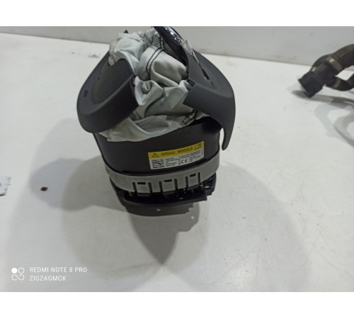 Подушка безопасности водителя