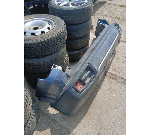 Бампер задний в сборе