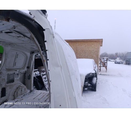 Левая сторона кузова