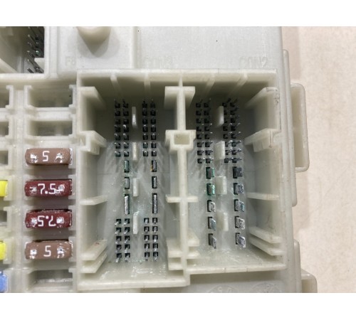 Блок предохранителей