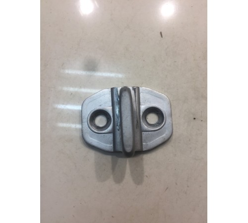 Ответная часть замка двери