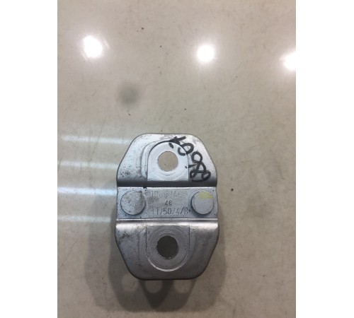 Ответная часть замка двери