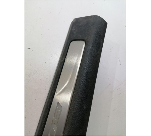 Накладка порога передняя левая внутренняя