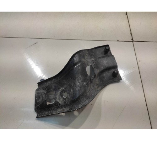 Кронштейн кузова(правый)