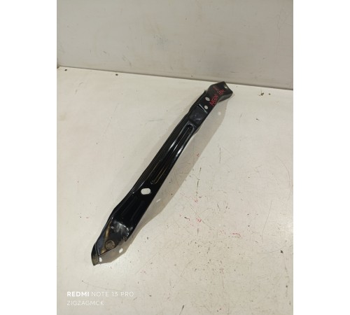 Кронштейн фары правый