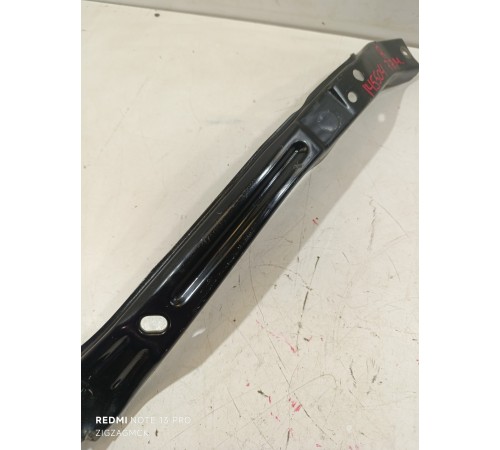 Кронштейн фары правый