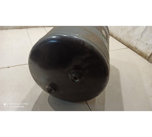 Резервуар воздушного тормоза левый