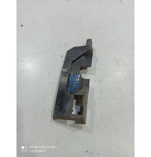 Кронштейн усилителя заднего бампера (правый)