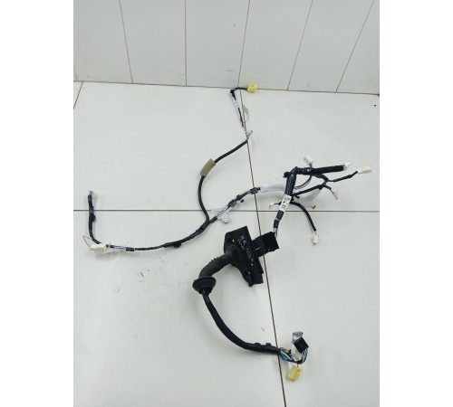 Электропроводка двери передняя правая