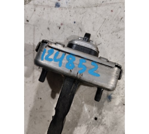 Ограничитель двери задний левый