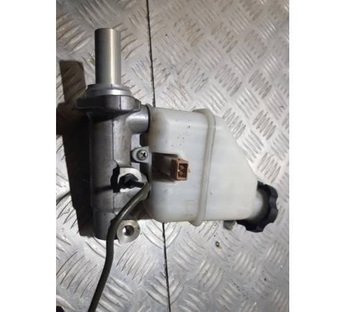 Главный тормозной цилиндр