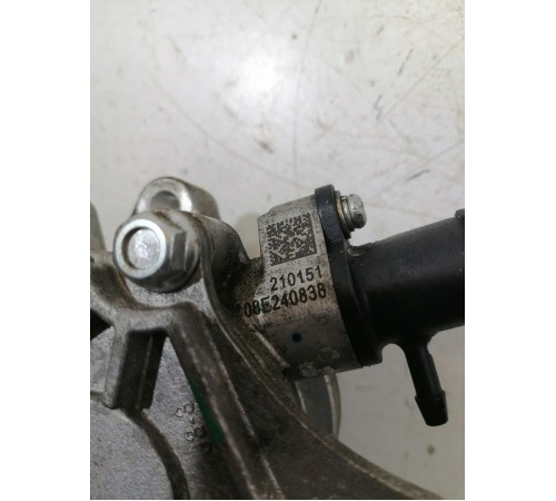 Насос вакуумный