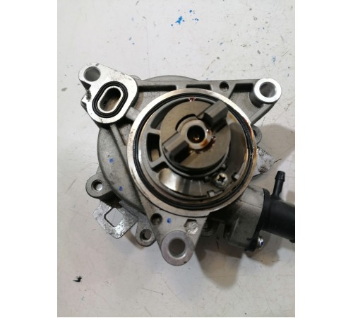 Насос вакуумный