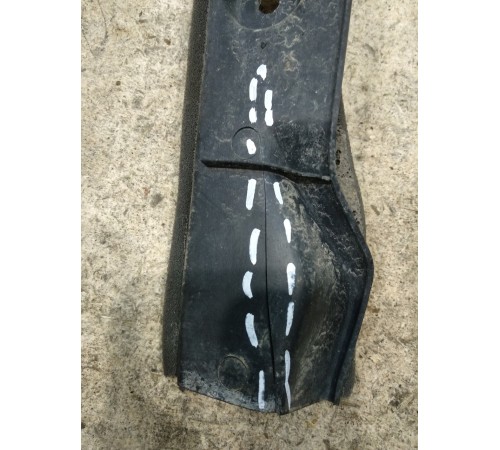 Накладка переднего левого крыла