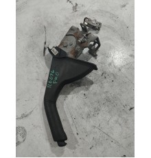 Рычаг стояночного тормоза (ручник)