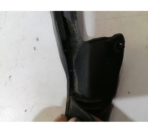 Датчик закрытия правой сдвижной двери , уплотнитель