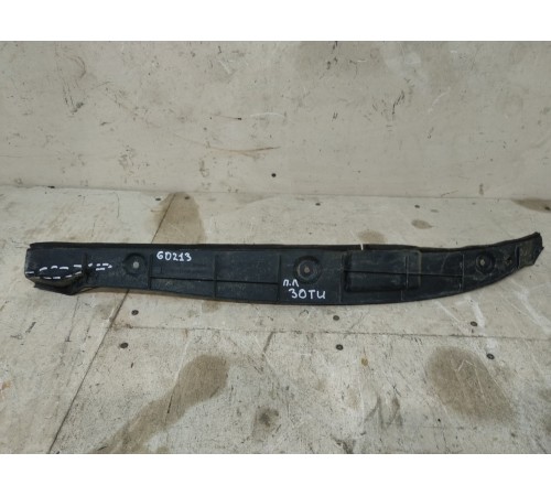 Накладка переднего левого крыла