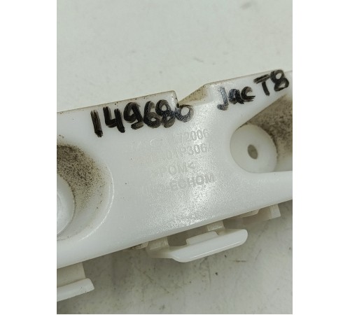 Кронштейн бампера