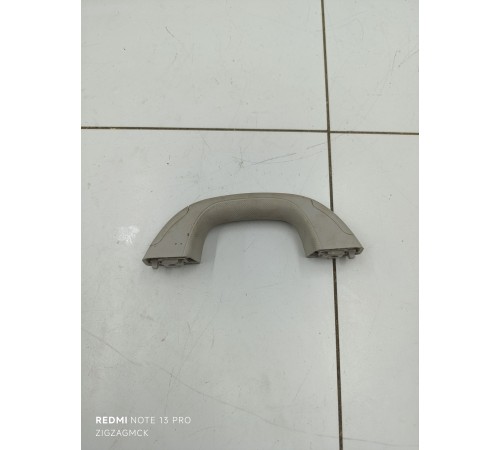 Ручка центральной стойки боковая правая