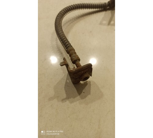 Тормозной шланг(передний левый)