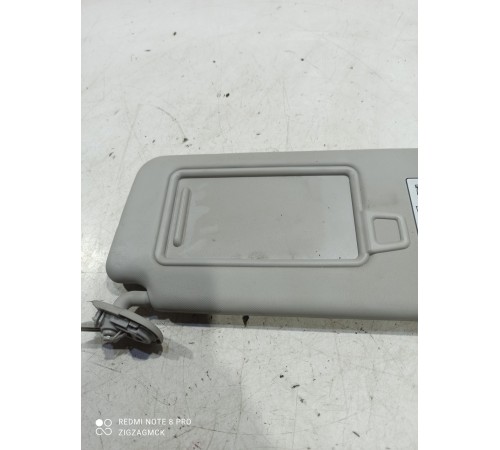 Козырек солнцезащитный(правый)