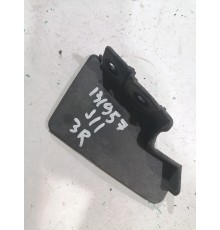 Брызговик передний правый под порог