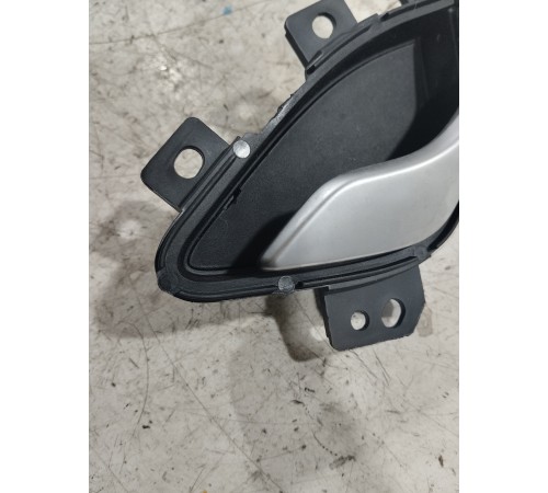 Ручка двери внутренняя передняя правая