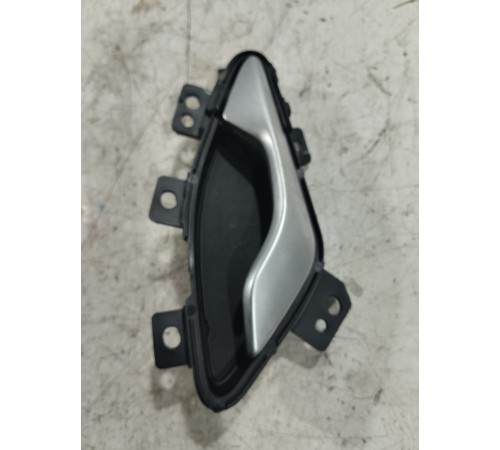 Ручка двери внутренняя передняя правая