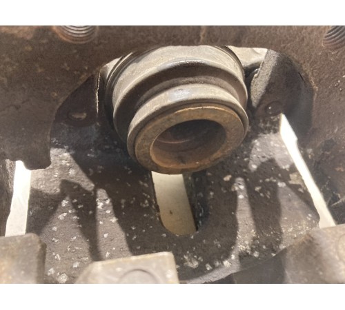 Суппорт (задний, левый)