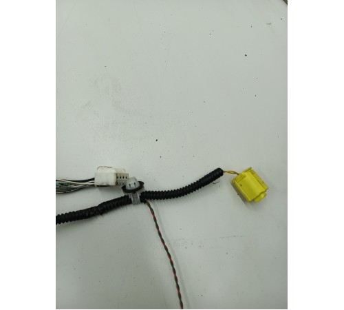 Проводка двери передней левой