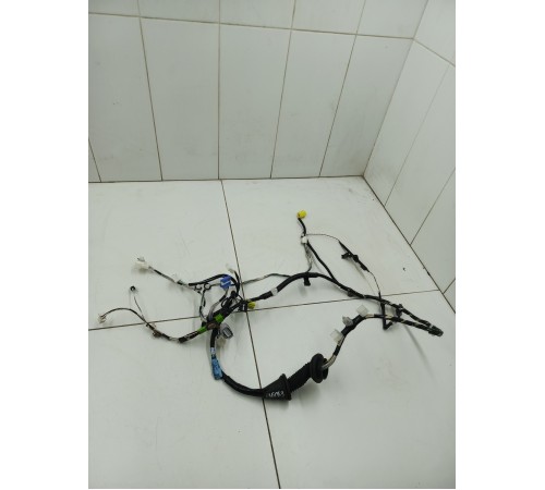 Проводка двери передней левой