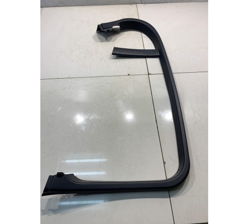 Рамка двери (задняя, левая)