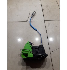 Замок двери (передний правый)