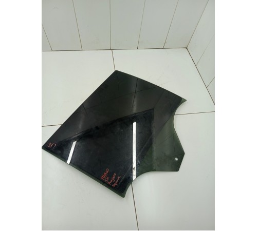 Стекло двери заднее правое