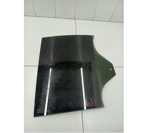 Стекло двери заднее правое