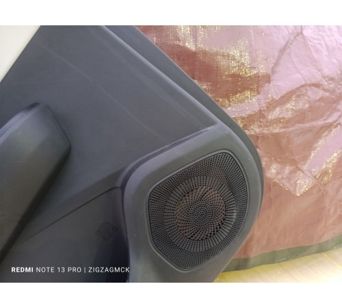 Обшивка задняя левая