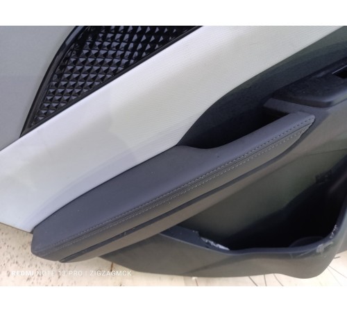 Обшивка задняя левая