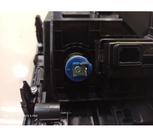 Бардачок центральной консоли