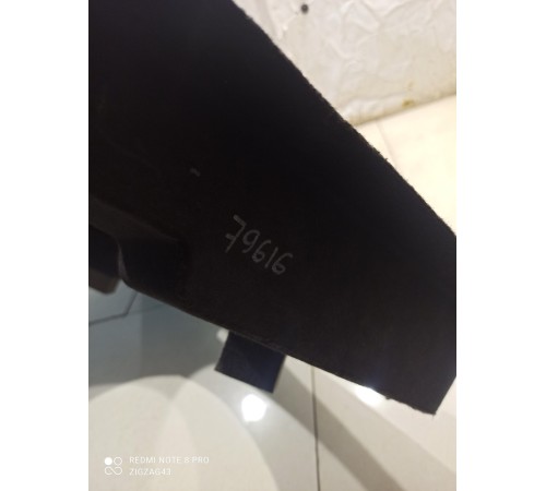 Лоток багажника