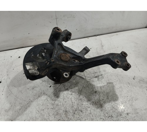 Кулак поворотный задний правый