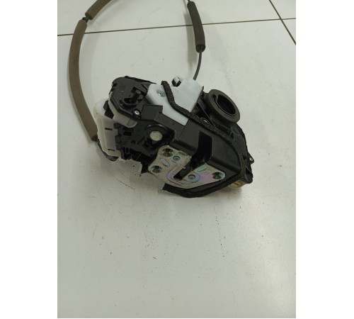 Замок двери задний правый