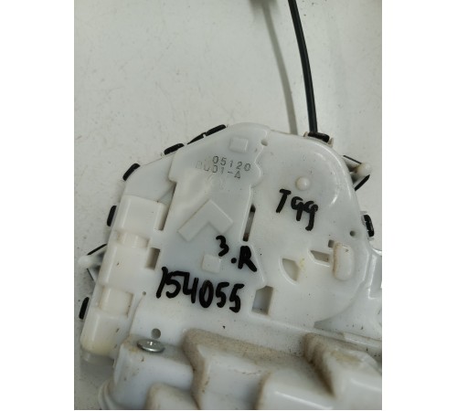 Замок двери задний правый