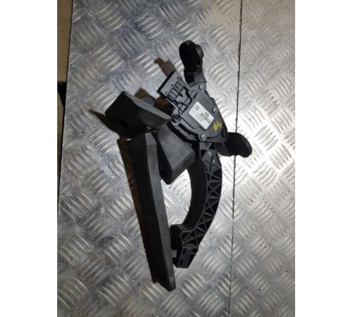 Педаль газа