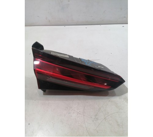 Фонарь задний левый внутренний