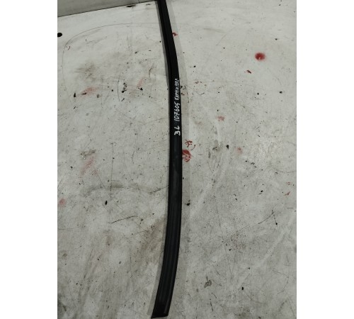 Уплотнитель стекла (задний левый внутренний)