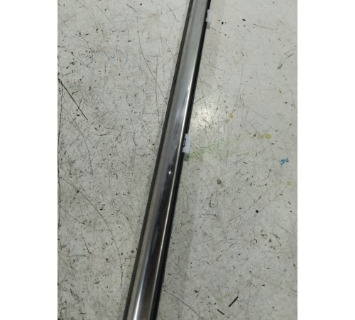 Уплотнитель стекла задний левый внешний